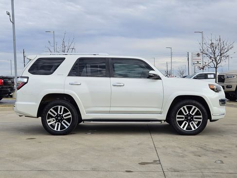 Used 2018 Toyota 4Runner Limited image 7