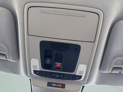 Used 2023 Honda Accord Touring image 28