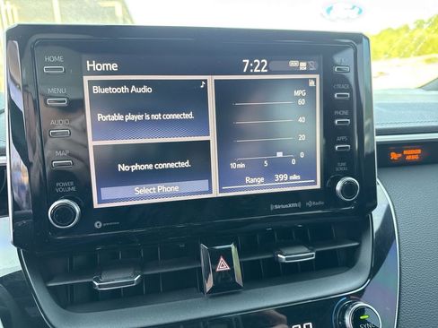 Used 2020 Toyota Corolla XSE FWD image 13