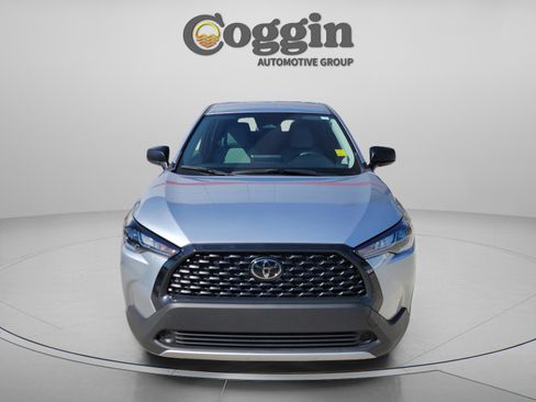 Certified 2024 Toyota Corolla Cross L FWD image 5