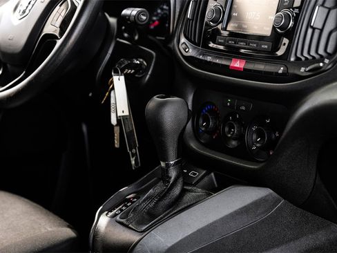 Used 2022 RAM ProMaster City Tradesman w/ Window Group 04 image 17