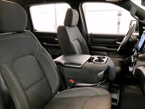 Used 2025 RAM 1500 Tradesman w/ Night Edition image 7