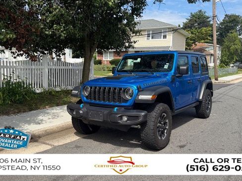 Used 2024 Jeep Wrangler Unlimited Rubicon 4xe AWD/4WD image 3