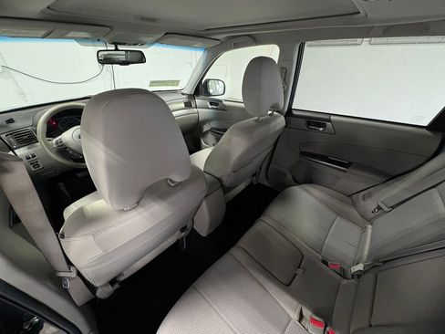 Used 2013 Subaru Forester 2.5X Premium w/ All-Weather Pkg image 35