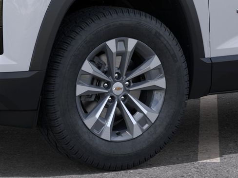 New 2026 Chevrolet Equinox LT FWD image 33