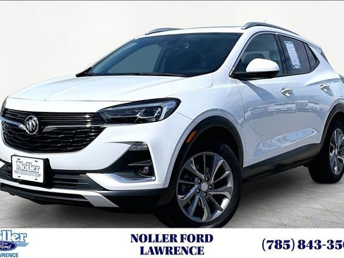 Used 2021 Buick Encore GX Essence w/ Experience Buick Package AWD/4WD image 1