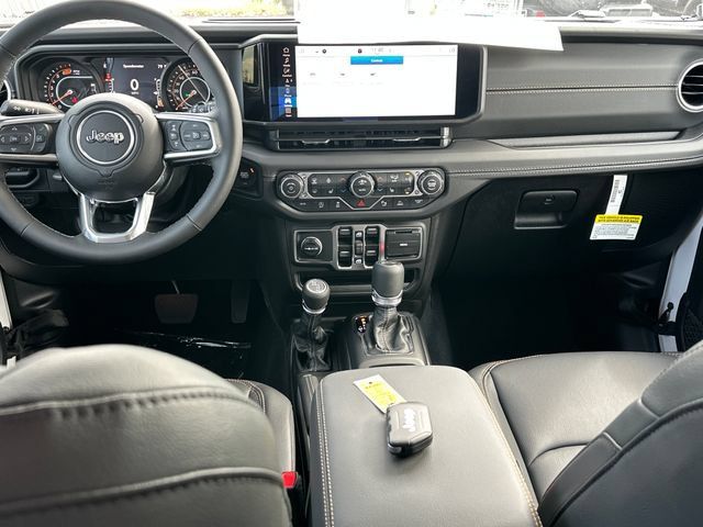New 2027 Jeep Wrangler Unlimited Sahara AWD/4WD image 19