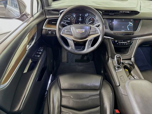 Used 2019 Cadillac XT5 Platinum AWD/4WD image 22