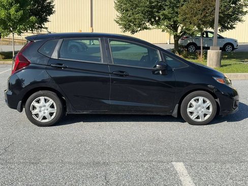 Used 2019 Honda Fit LX image 8