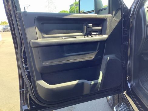 Used 2023 RAM 3500 Tradesman w/ Safety Group image 9