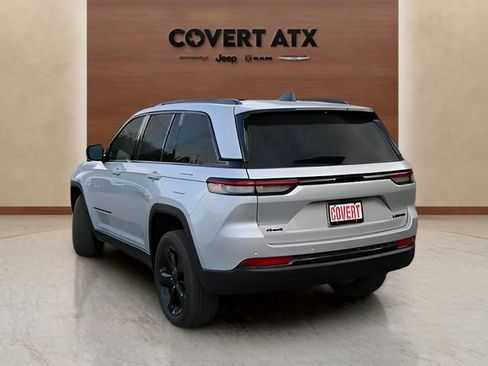 New 2025 Jeep Grand Cherokee Limited w/ Luxury Tech Group II image 3