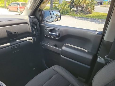 Used 2023 Chevrolet Silverado 1500 Custom w/ LPO, Dark Essentials Package AWD/4WD image 13