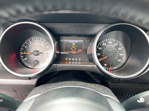 Used 2023 Ford Mustang Coupe image 17