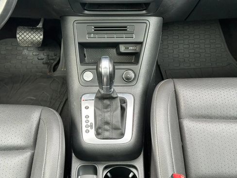 Used 2016 Volkswagen Tiguan SE AWD/4WD image 15