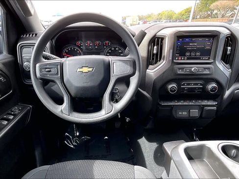 Used 2021 Chevrolet Silverado 1500 Custom image 6