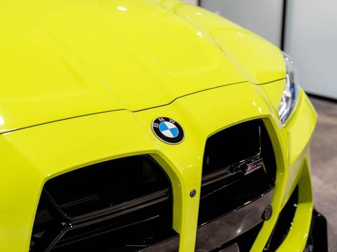 Used 2024 BMW M4 Competition RWD image 12