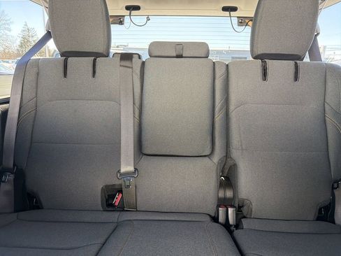 Used 2024 Jeep Wrangler Unlimited w/ Convenience Group image 20