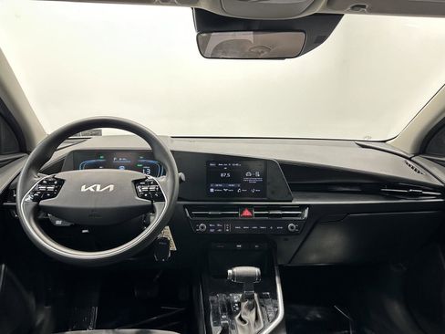 Used 2024 Kia Niro LX FWD image 20
