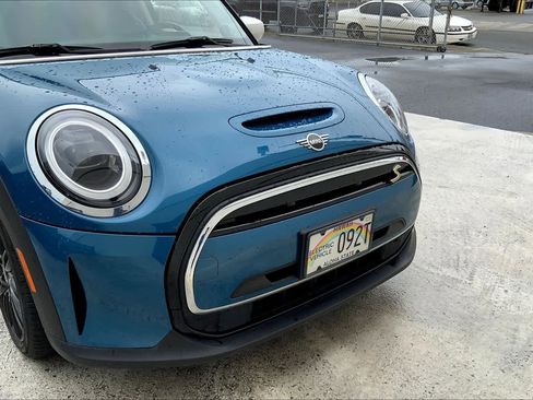 Used 2024 MINI Cooper SE image 32