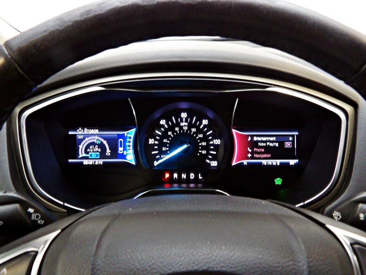 Used 2016 Ford Fusion SE w/ Equipment Group 502A FWD image 15