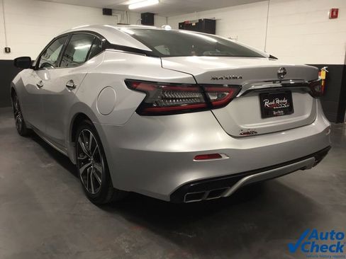 Used 2019 Nissan Maxima 3.5 S w/ Floor Mat Group image 8