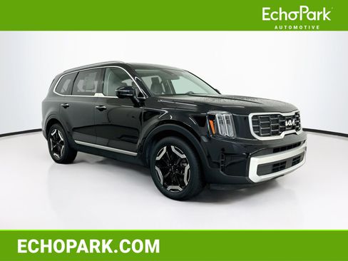 Used 2025 Kia Telluride S AWD/4WD image 1