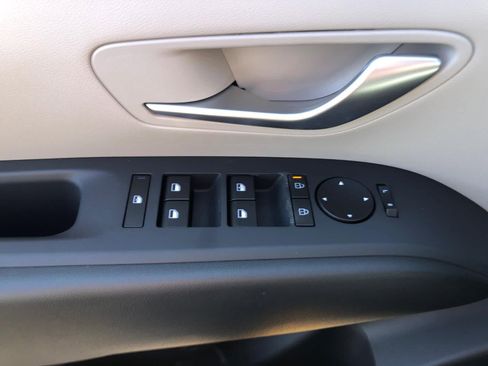 New 2026 Hyundai Tucson SE image 23