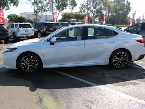 Certified 2025 Toyota Camry XLE FWD image 6