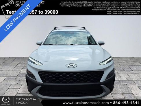 Used 2022 Hyundai Kona SEL FWD image 2