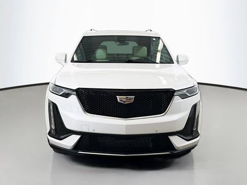 Used 2021 Cadillac XT6 Sport AWD/4WD image 2