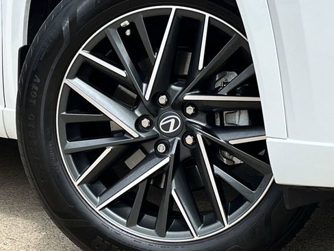 Used 2026 Lexus TX 350 AWD w/ Technology Package image 31