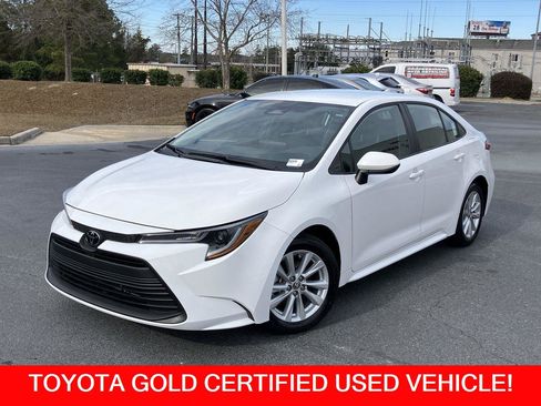 Certified 2024 Toyota Corolla LE w/ LE Convenience Package image 1