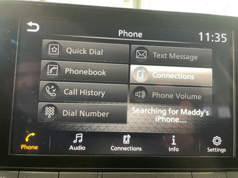 Used 2023 Nissan Rogue S image 8