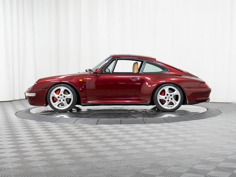 Used 1997 Porsche 911 Carrera 4S AWD/4WD image 40