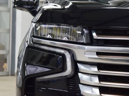 Used 2023 Chevrolet Tahoe High Country w/ Premium Package 2 image 12