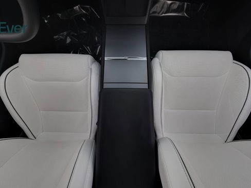 Used 2025 Tesla Model 3 Performance AWD/4WD image 23