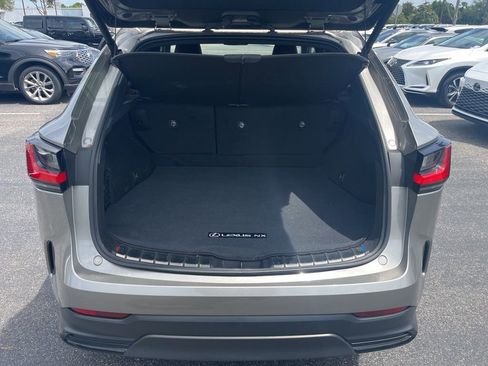 Used 2023 Lexus NX 250 FWD w/ Towing Package (2000 Lbs) image 5
