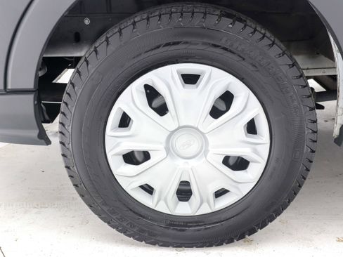 Used 2018 Ford Transit 350 138 w/ Interior Upgrade Package image 26