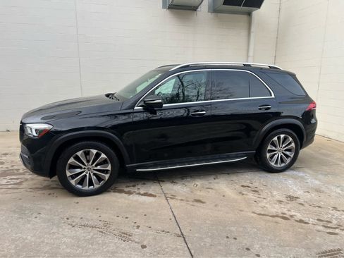 Used 2022 Mercedes-Benz GLE 350 4MATIC image 2