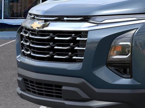 New 2026 Chevrolet Equinox LT w/ Safety and Technology Package AWD/4WD image 13