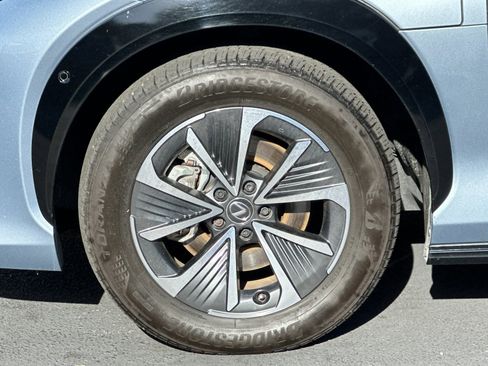 Used 2023 Lexus RZ 450e Premium w/ Technology Package image 31