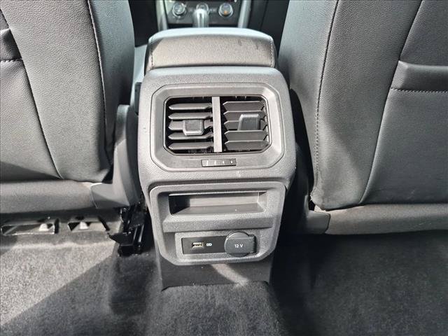 Used 2019 Volkswagen Tiguan SEL Premium R-Line FWD image 17