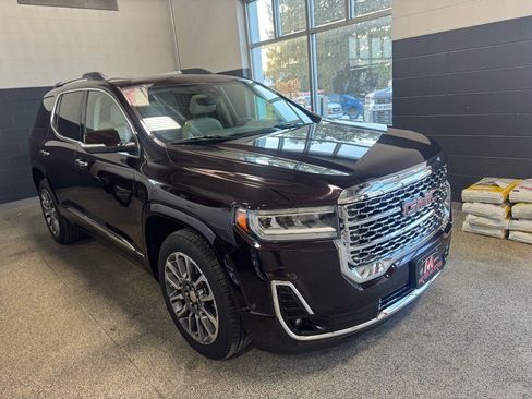 Certified 2021 GMC Acadia Denali w/ Denali Ultimate Package image 3