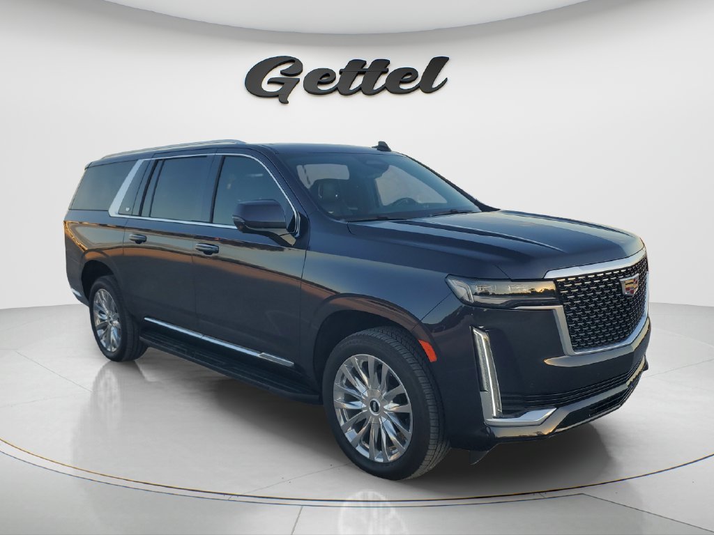 Used 2023 Cadillac Escalade ESV Premium Luxury AWD/4WD image 3