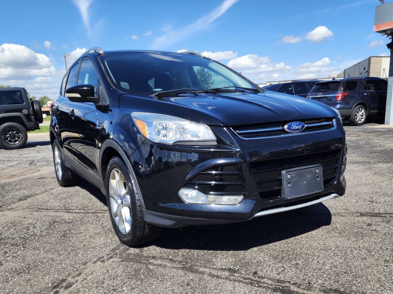 Used 2016 Ford Escape Titanium FWD image 1