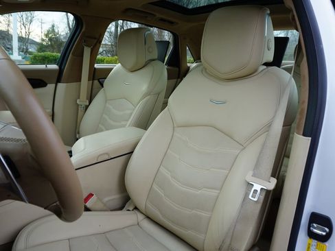 Used 2019 Cadillac CT6 Platinum image 11