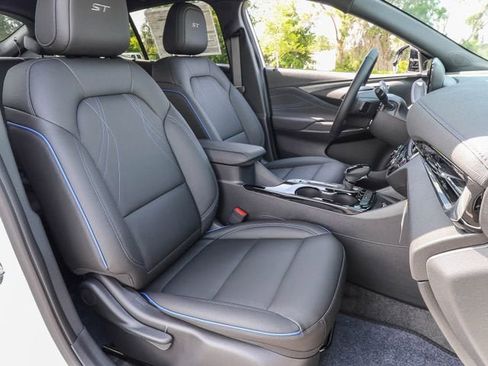 New 2026 Buick Envista Sport Touring w/ Convenience I Package FWD image 22