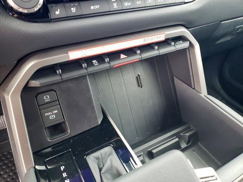 New 2026 Toyota Tundra Limited image 15