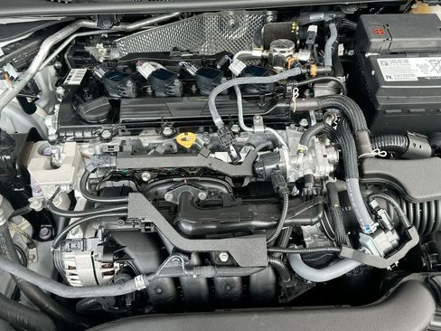 Used 2026 Toyota Corolla SE FWD image 12