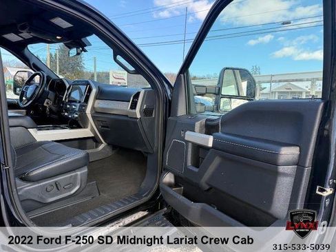 Used 2022 Ford F250 Lariat w/ Tremor Off-Road Package image 37